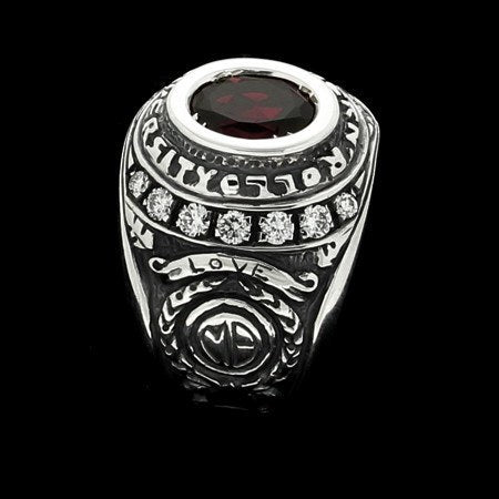 FINE JEWELRY - UNIVERSITY OF ROCK 'N' ROLL DELUXE